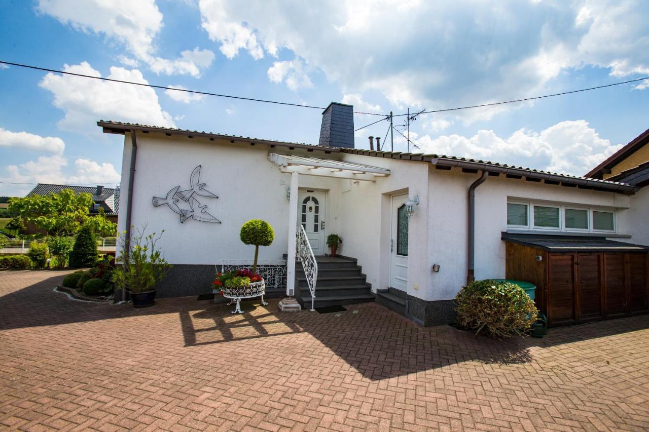 Haus Kottenborn Am Nuerburgring Luaran gambar